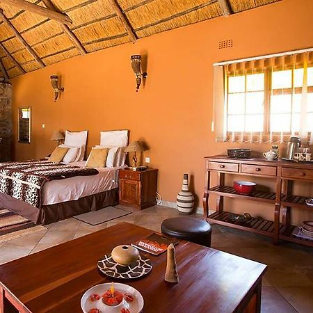 A New Earth Guest Lodge Francistown Dış mekan fotoğraf