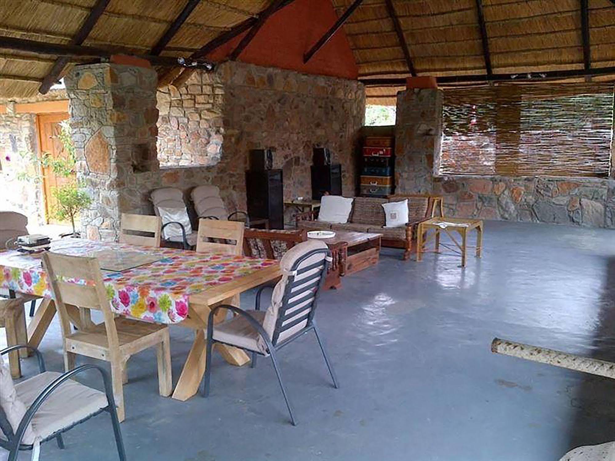 A New Earth Guest Lodge Francistown Dış mekan fotoğraf