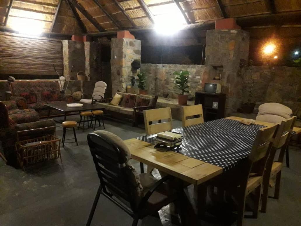 A New Earth Guest Lodge Francistown Dış mekan fotoğraf