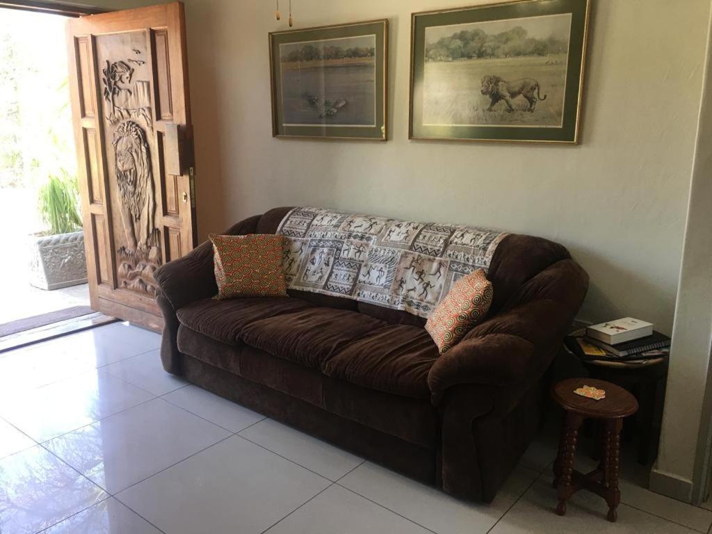 A New Earth Guest Lodge Francistown Dış mekan fotoğraf